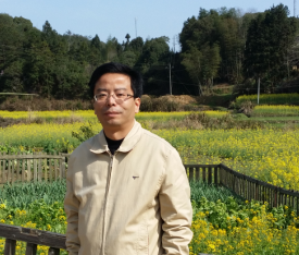侯满平.png